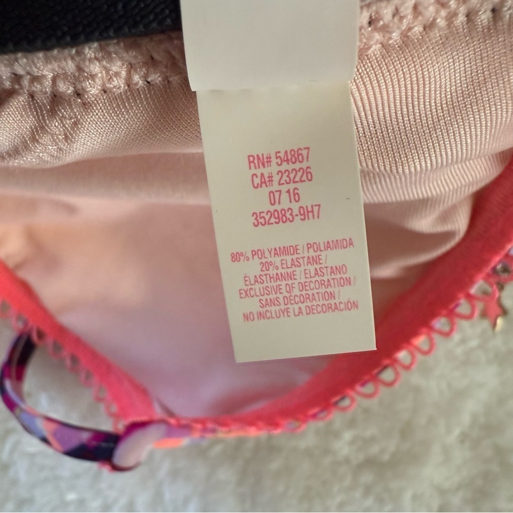 Victoria's Secret Pink and Black Bikini Top Size M - Picture 6 of 6